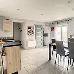 Holiday home Maison Piscine Proche La Rochelle *