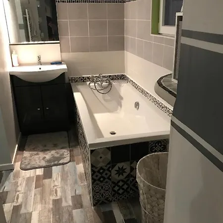 Maison Piscine Proche La Rochelle * Salles-sur-Mer