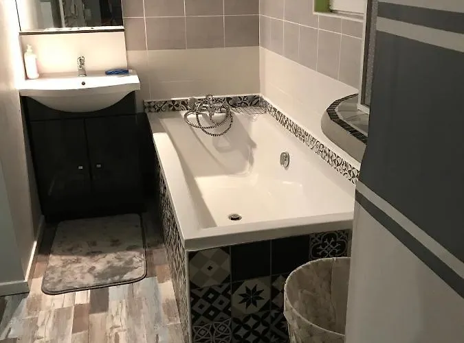 Maison Piscine Proche La Rochelle * Salles-sur-Mer